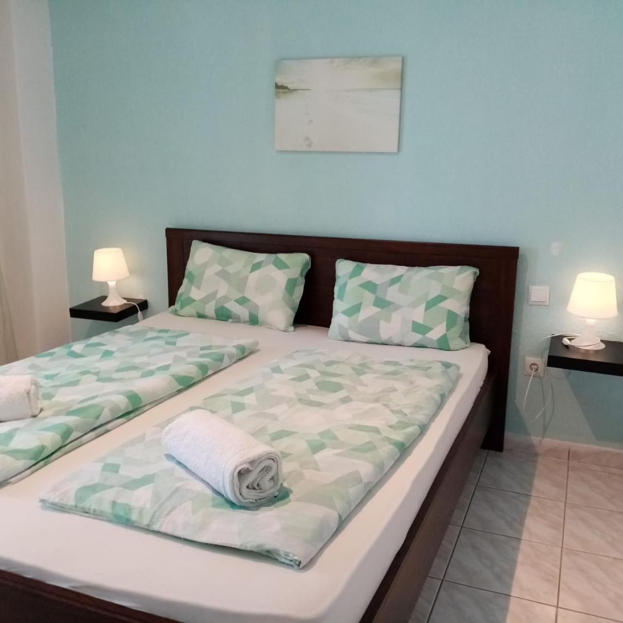 Apartment By The Beach With Amazing Sea View Peraia  Ngoại thất bức ảnh